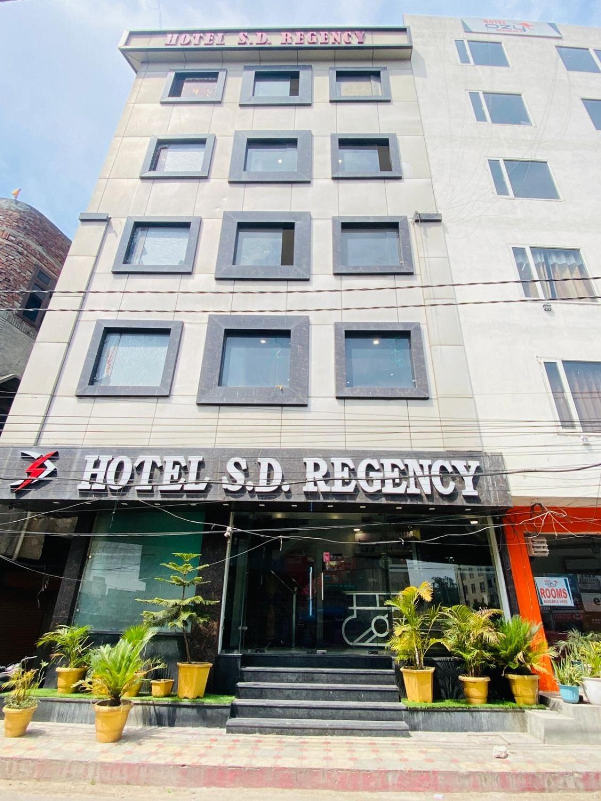 Hotel Sd Regency Amritsar Exterior foto